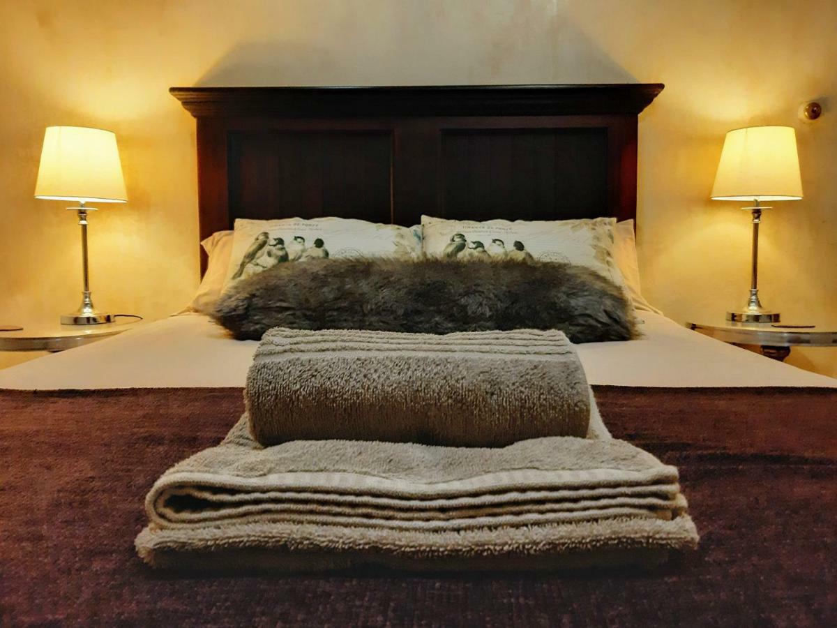 Hope Villa Bed & Breakfast Найсне Экстерьер фото